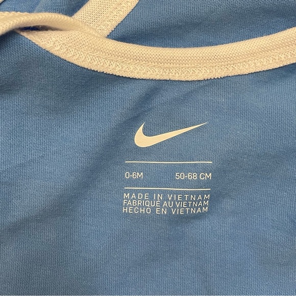 NWT Nike Baby Onesie in “Carolina” Blue - Picture 3 of 7
